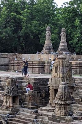 Le Temple de la Paix Céleste: Un joyau architectural qui murmure l'histoire!